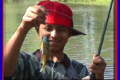 kid_bass_fishing_2004