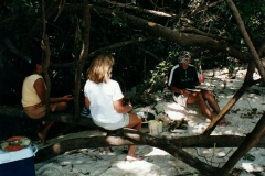 rio_negro_beach_lunch_1