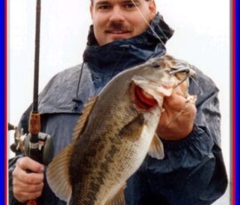 2019 Texas Fishing Guide Photos 30 bass_fishing_angler_2004