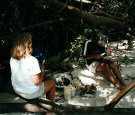 rio_negro_beach_lunch