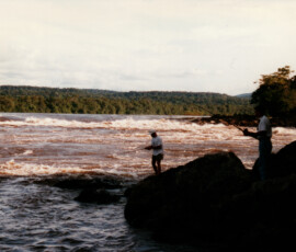 2019 Texas Fishing Guide Photos 7 uriama_payara_fishing_camp_falls_behind_camp_5